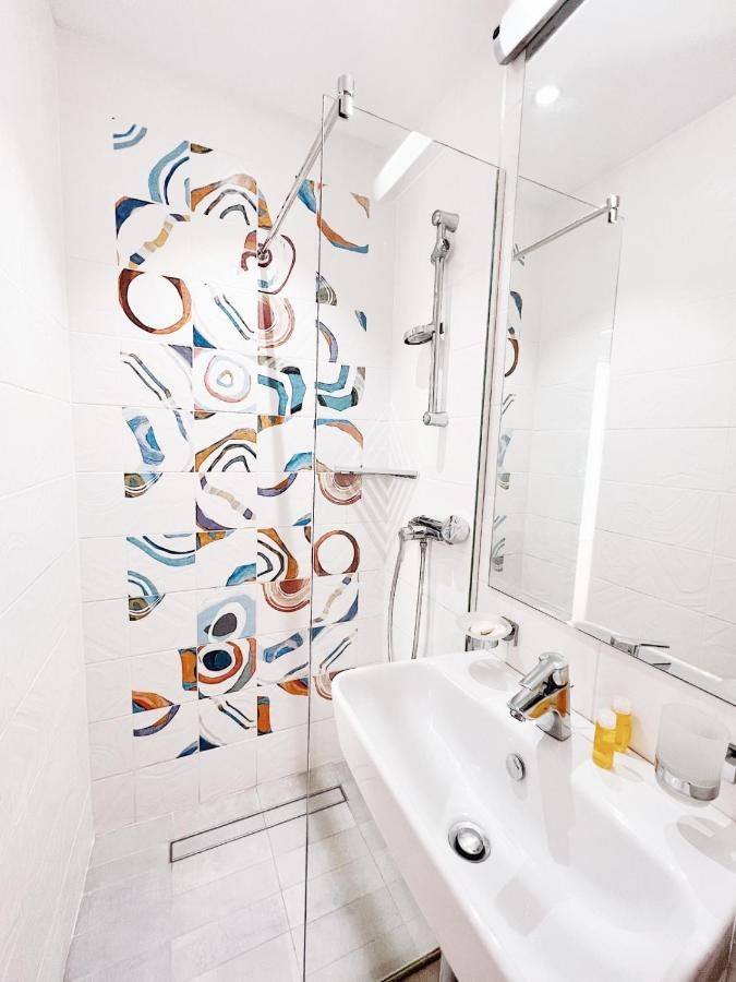 Hotel Favorit Vénus Extérieur photo