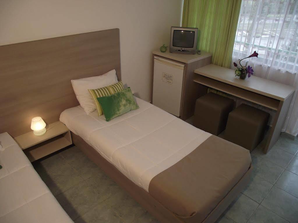 Hotel Favorit Vénus Extérieur photo