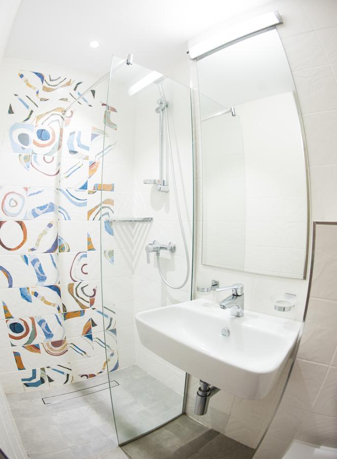 Hotel Favorit Vénus Extérieur photo